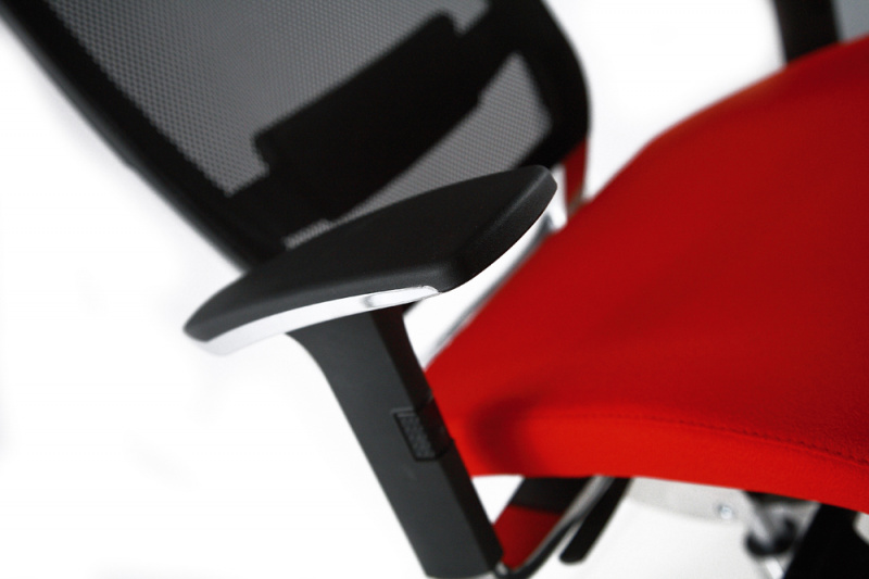 TOP kancelářská židle Concept PS od Pešky síťovaný opěrák barva dle výběru