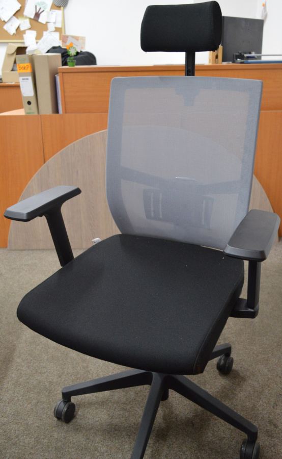 Kancelářská židle ANDY NEW černý sedák šedá síťovina, č. AOJ284 gallery main image