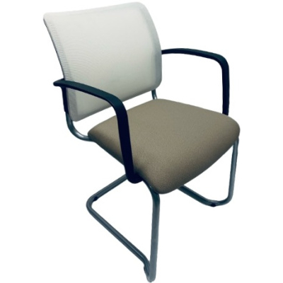 konferenčná stolička NET NT 685 biela/ béžová, vzorkový kus